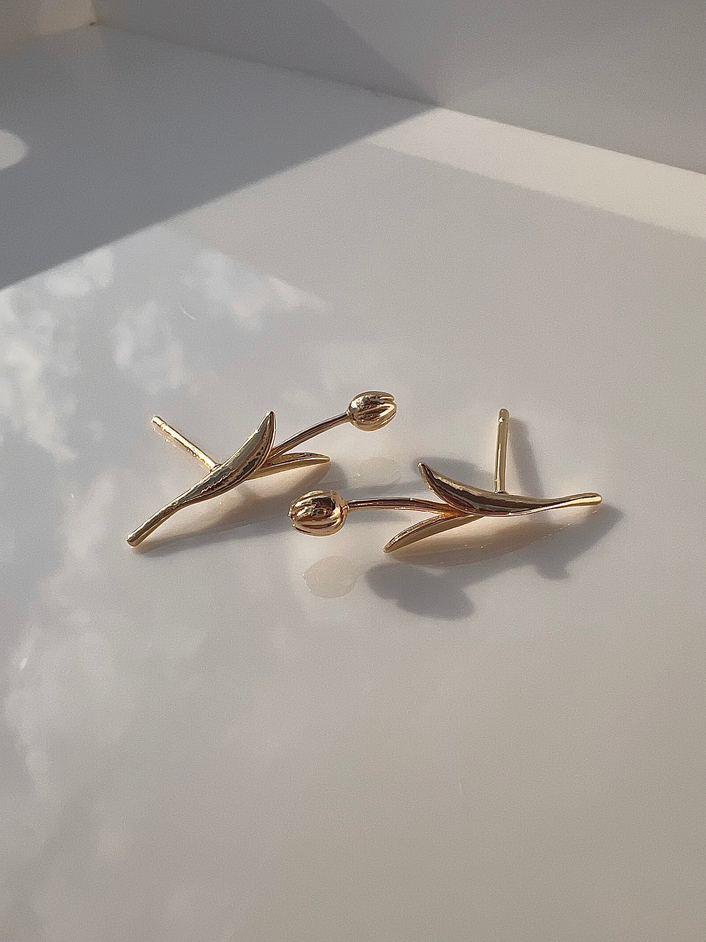 Fields of Gold Tulip Earrings